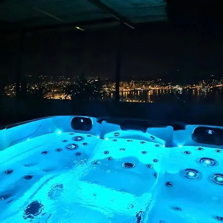 Appartement Penthouse Panoramique Avec Jacuzzi à Ajaccio  Extérieur photo