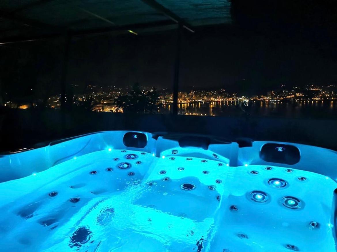 Penthouse Panoramique Avec Jacuzzi